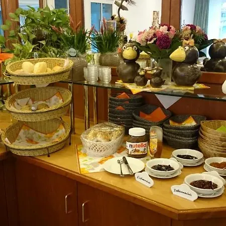 Rabennest Hotel Raben Steinfeld