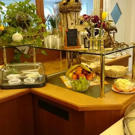 Hotell Rabennest Raben Steinfeld